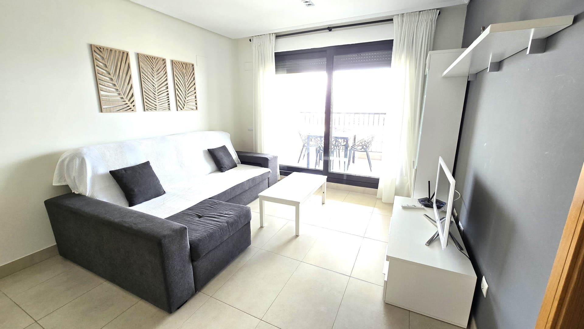 BEACH VALENCIA LUXURY D9-28 Apartment with terrace and sea views with two rooms — salón con sofá