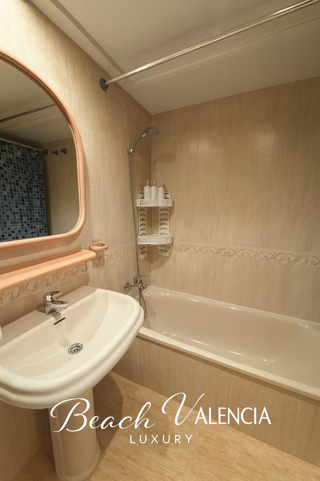 BEACH VALENCIA LUXURY B7-21 Apartment with terrace and sea views with two rooms — baño