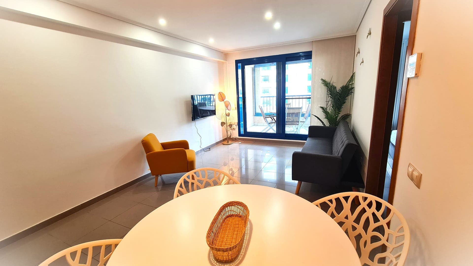 BEACH VALENCIA LUXURY D15-9 Apartment with terrace and sea views with two rooms — salón